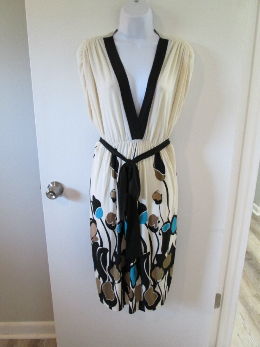 Olian Maternity Printed Faux Wrap Dress – Sz L NWT